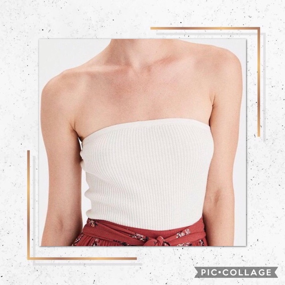 ✨2/$20✨ AEO STRAPLESS OFF WHITE RIBBED CROP TOP ✨